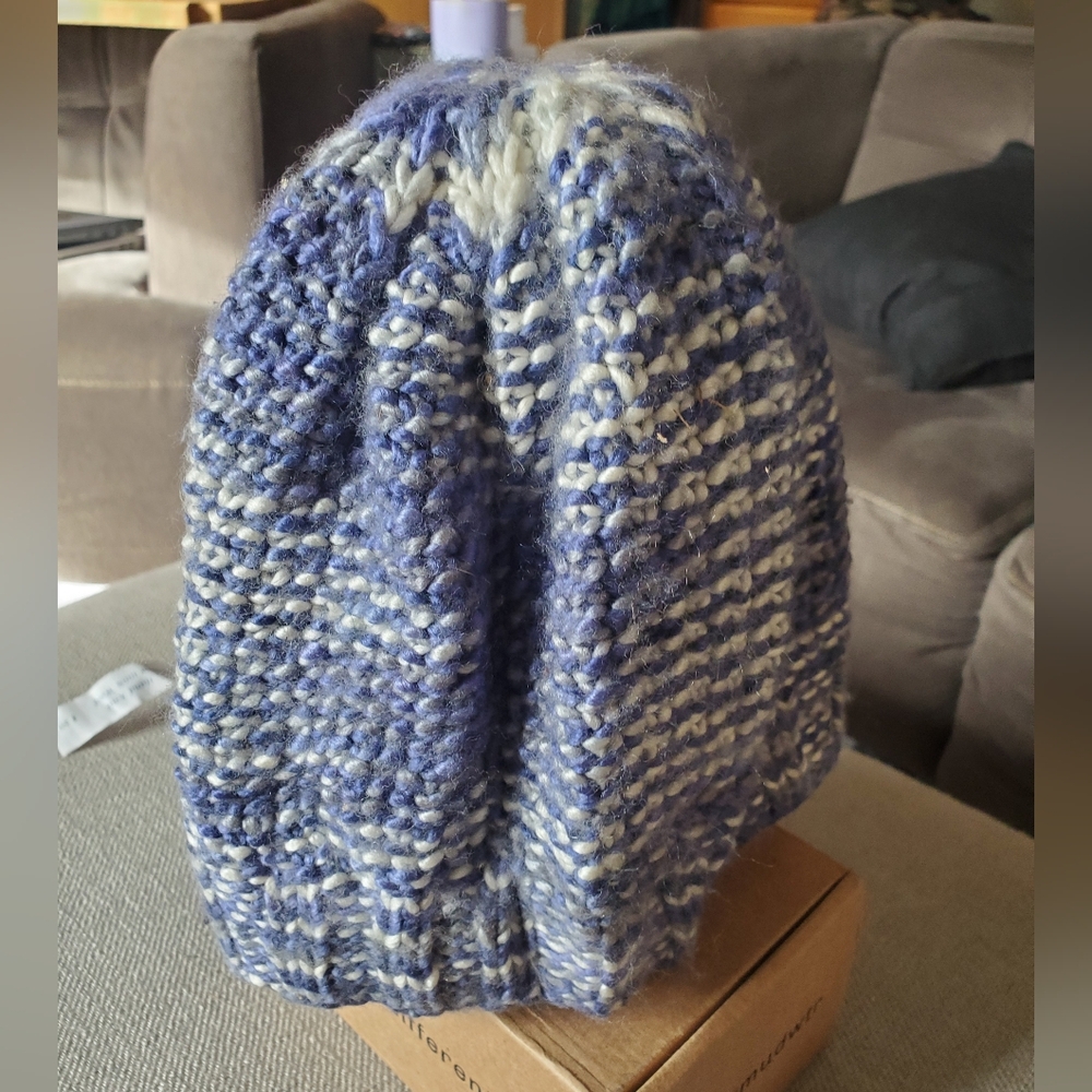Hand Knit Silk & Merino Wool Hat - Blue & White